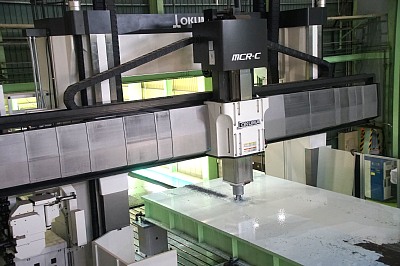 大型5面加工機 久保工業株式会社/長崎